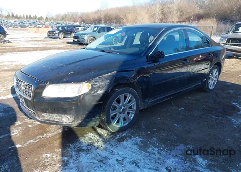 2010 Volvo S80 3.2 z USA, uszkodzony, nr VIN YV1960AS8A1121354